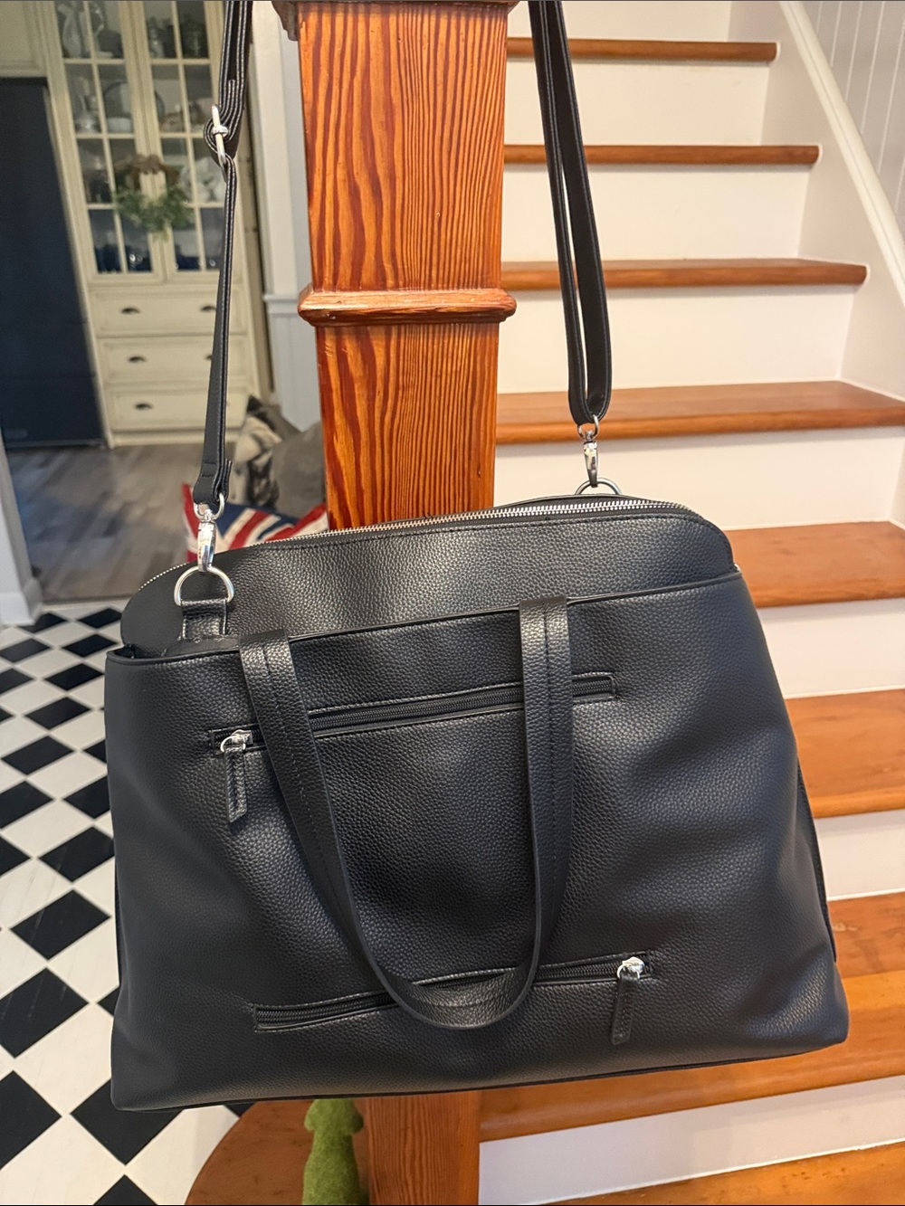 Roots Black Vegan Pebbled Leather Laptop Bag/satchel with Shoulder Strap-Unisex - Picture 6 of 16